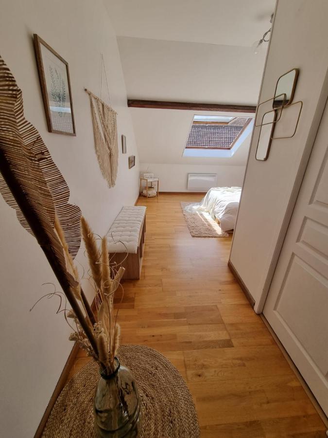 Duplex 40M2 Cocooning Coeur De Ville Avec Parking Neauphle-le-Château Eksteriør billede